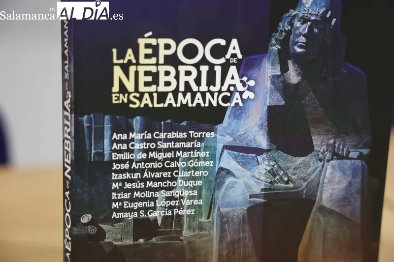 Presentación en la Plaza Mayor del libro sobre Nebrija y Salamanca. Foto de David Sañudo