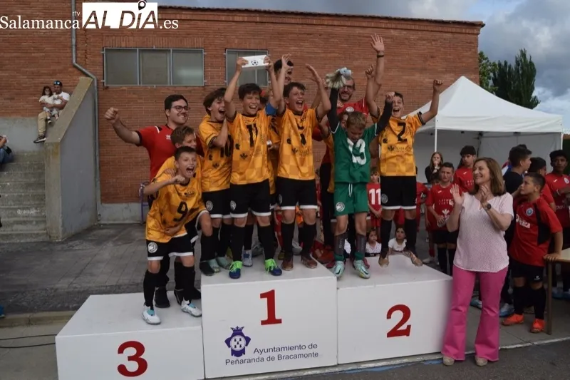Peñaranda celebraba este sábado el X Torneo Fútbol 7