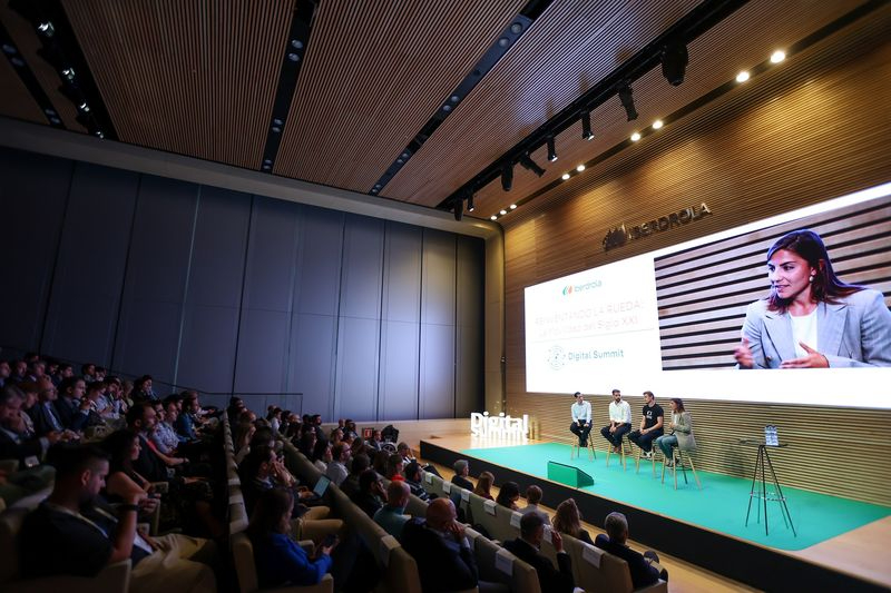 Foto 1 - Iberdrola anuncia una inversión de 4.000 millones de euros en I+D+i hasta 2030 en su IX Edición del Digital Summit