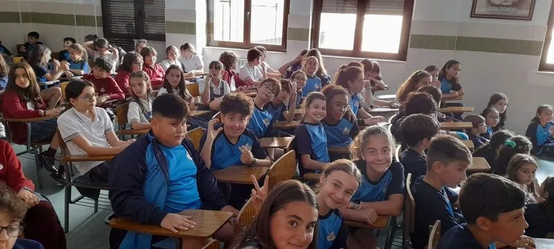 Foto 3 - El Colegio San Juan Bosco 'se convierte' en Ol&iacute;mpico