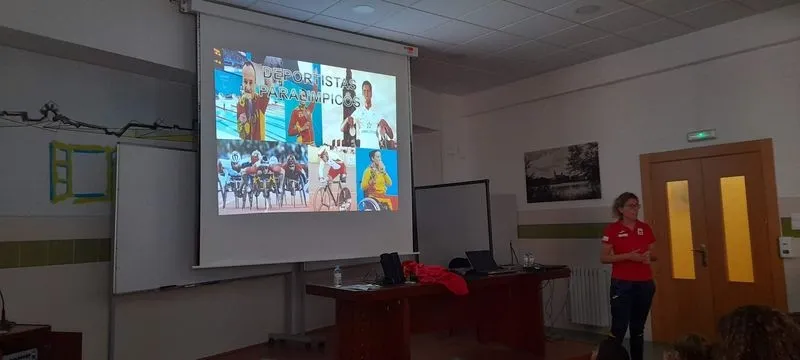 Foto 9 - El Colegio San Juan Bosco 'se convierte' en Ol&iacute;mpico