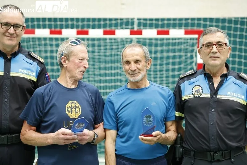 Foto 15 - Entrega de trofeos de la XXIV edici&oacute;n del Cross de la Polic&iacute;a Local de Salamanca