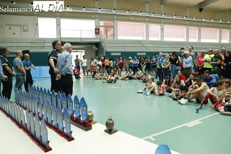 Foto 22 - Entrega de trofeos de la XXIV edici&oacute;n del Cross de la Polic&iacute;a Local de Salamanca