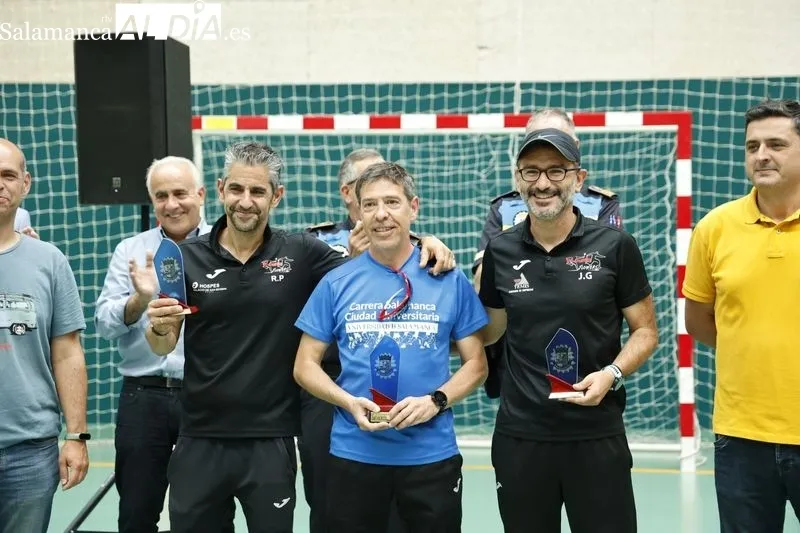 Foto 35 - Entrega de trofeos de la XXIV edici&oacute;n del Cross de la Polic&iacute;a Local de Salamanca