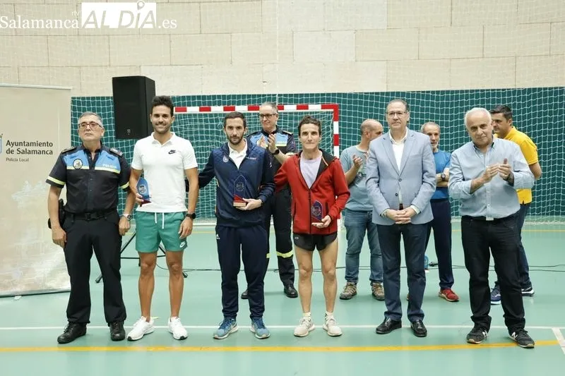 Foto 48 - Entrega de trofeos de la XXIV edici&oacute;n del Cross de la Polic&iacute;a Local de Salamanca