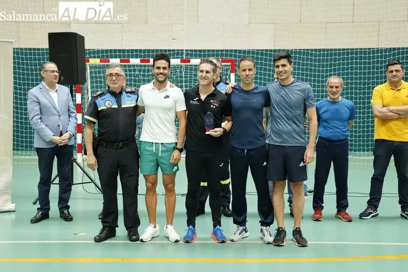 Foto 53 - Entrega de trofeos de la XXIV edici&oacute;n del Cross de la Polic&iacute;a Local de Salamanca