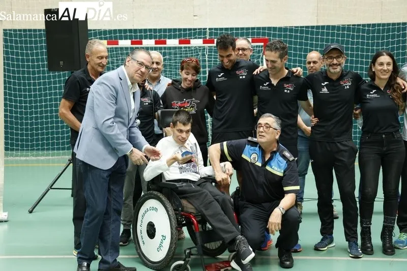 Foto 54 - Entrega de trofeos de la XXIV edici&oacute;n del Cross de la Polic&iacute;a Local de Salamanca