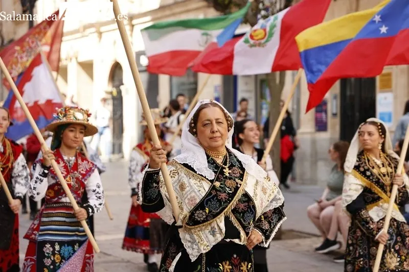 Foto 5 - El Siglo de Oro recorre las calles salmantinas un a&ntilde;o m&aacute;s