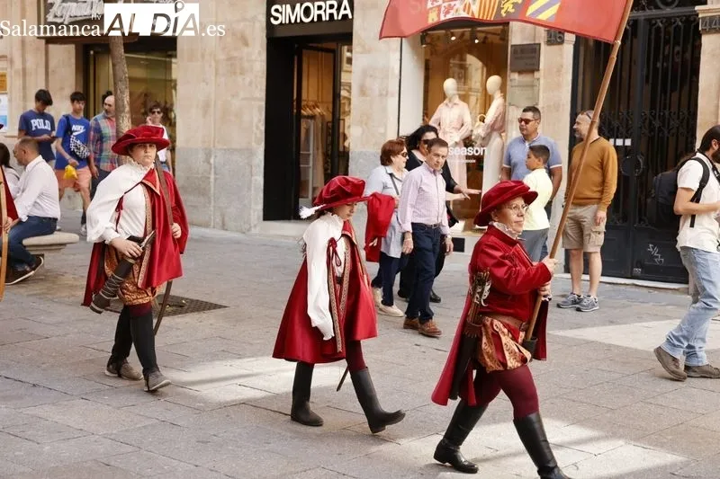 Foto 7 - El Siglo de Oro recorre las calles salmantinas un a&ntilde;o m&aacute;s