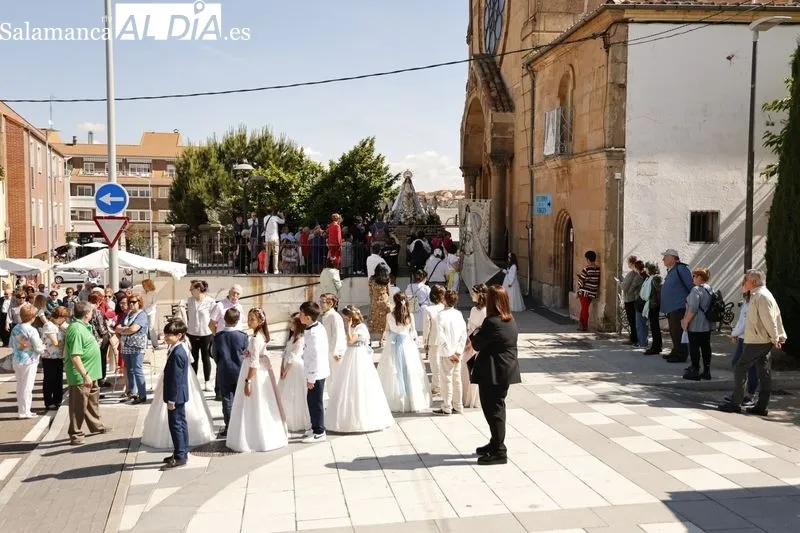 Foto 12 - Tejares celebra sus fiestas con la tradicional misa y procesi&oacute;n