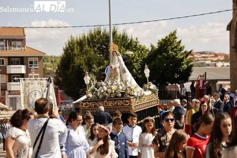 Foto 18 - Tejares celebra sus fiestas con la tradicional misa y procesi&oacute;n