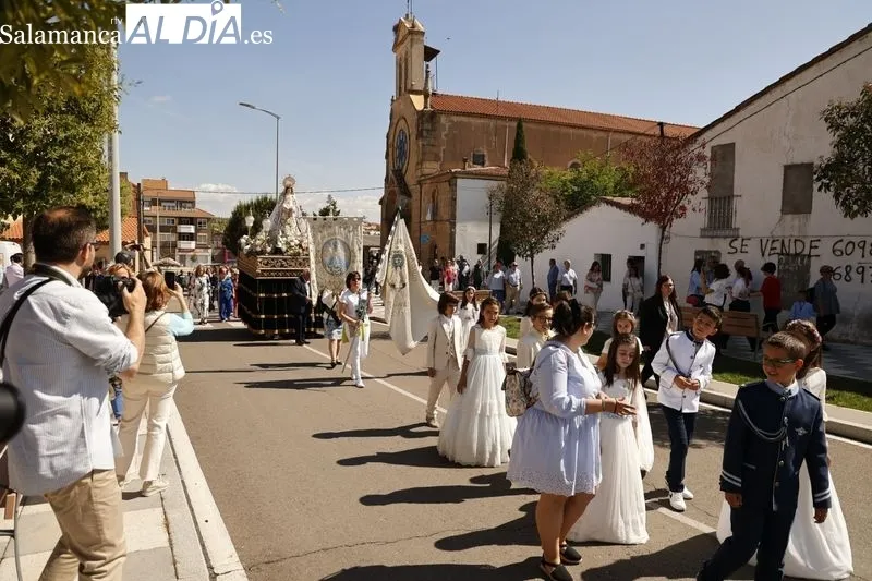 Foto 20 - Tejares celebra sus fiestas con la tradicional misa y procesi&oacute;n
