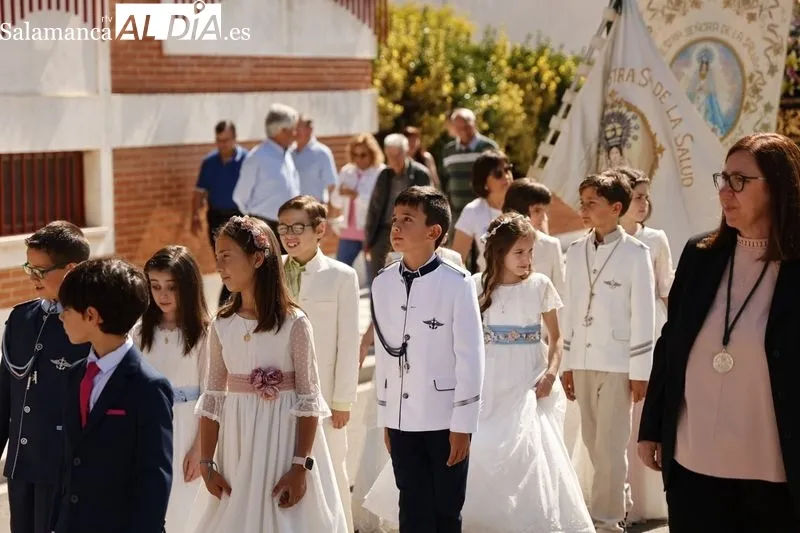 Foto 32 - Tejares celebra sus fiestas con la tradicional misa y procesi&oacute;n