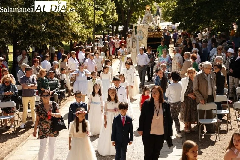 Foto 50 - Tejares celebra sus fiestas con la tradicional misa y procesi&oacute;n