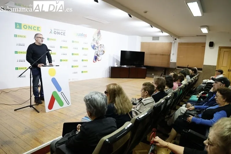 Foto 11 - La ONCE organiza actividades l&uacute;dicas y divulgativas dirigidas a la ciudadan&iacute;a salmantina