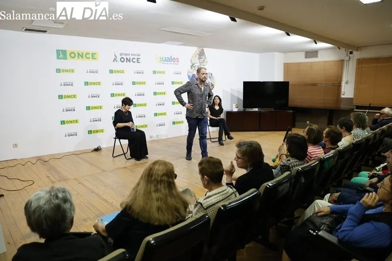 Foto 12 - La ONCE organiza actividades l&uacute;dicas y divulgativas dirigidas a la ciudadan&iacute;a salmantina