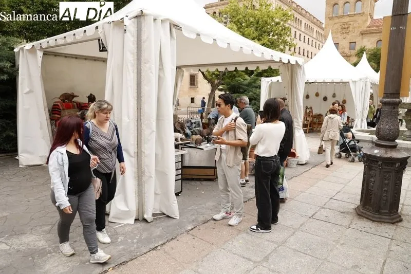 La plaza de Los Bandos acoge la 48 Feria Internacional de Alfarería y Cerámica. Fotos: David Sañudo