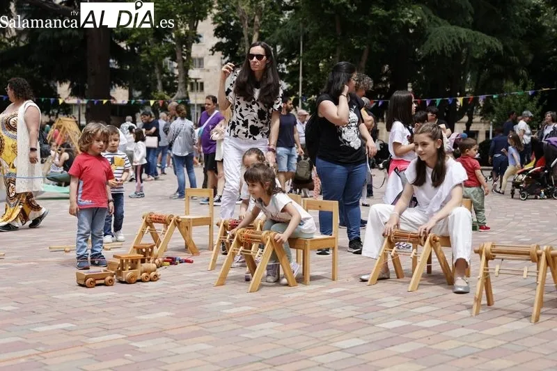 Juegos en el parque de La Alamedilla. Fotos: David Sañudo