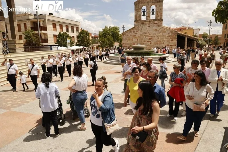 Procesión del Corpus en Carbajosa de la Sagrada. Fotos: David Sañudo