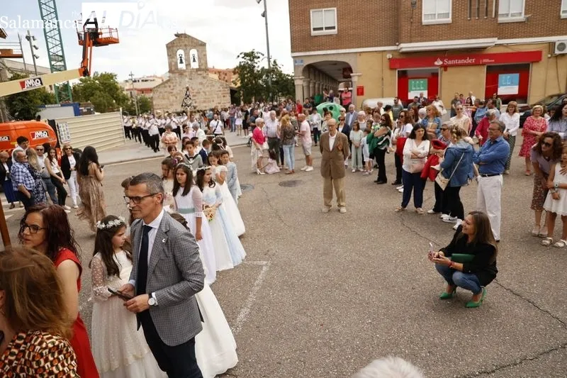 Procesión del Corpus en Carbajosa de la Sagrada. Fotos: David Sañudo