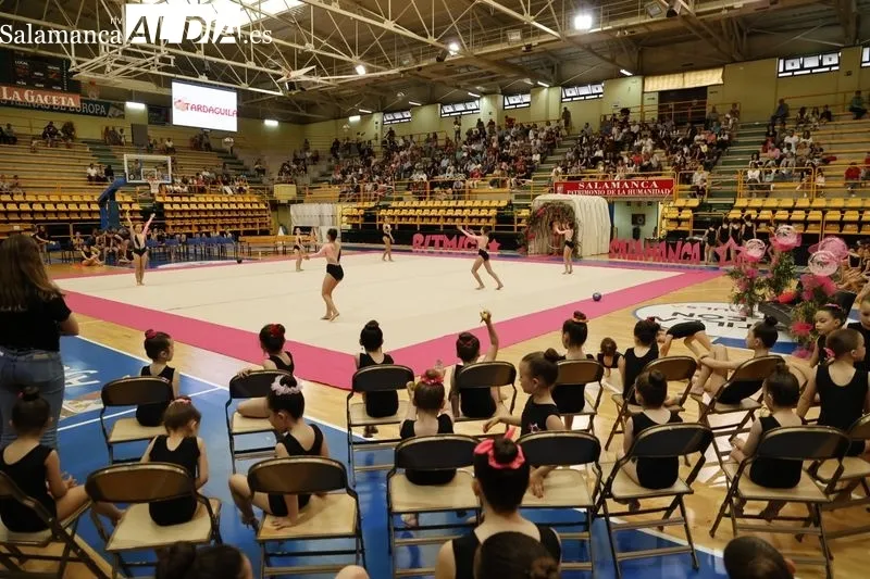 Foto 9 - Gran exhibici&oacute;n del Club R&iacute;tmica Salamanca en W&uuml;rzburg