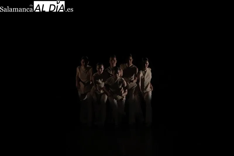 Foto 9 - Gran actuaci&oacute;n de la Escuela Profesional de Danza de Castilla y Le&oacute;n 
