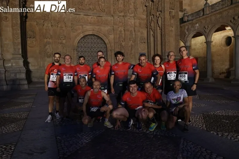Foto 11 - Las calles de la ciudad disfrutan de la carrera nocturna de Salamanca a Tope