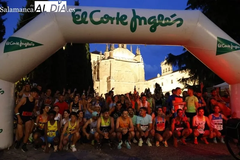Foto 12 - Las calles de la ciudad disfrutan de la carrera nocturna de Salamanca a Tope