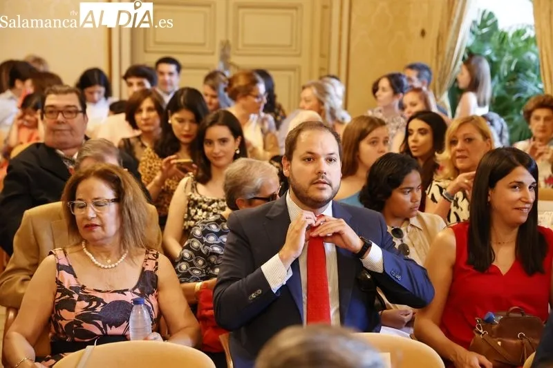 Foto 3 - Garc&iacute;a Carbayo renueva su "compromiso" como alcalde de Salamanca