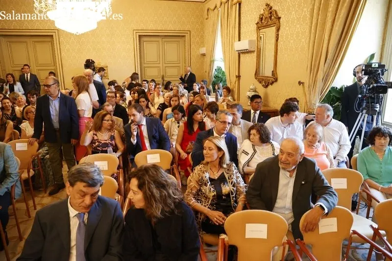 Foto 7 - Garc&iacute;a Carbayo renueva su "compromiso" como alcalde de Salamanca
