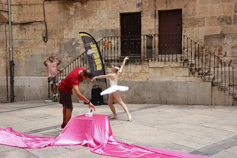 Foto 3 - D&iacute;a del artista salmantino: m&uacute;ltiples actuaciones en el centro de la ciudad