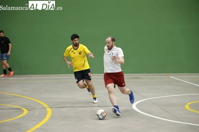 Foto 19 - Mucha calidad en el II Torneo Solidario F&uacute;tbol Sala Llenando Escuela