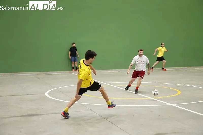 Foto 22 - Mucha calidad en el II Torneo Solidario F&uacute;tbol Sala Llenando Escuela