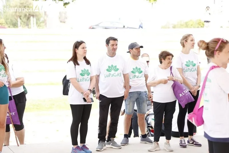 Foto 5 - Buen ambiente en la II Marcha Solidaria de la Fundaci&oacute;n AFIM