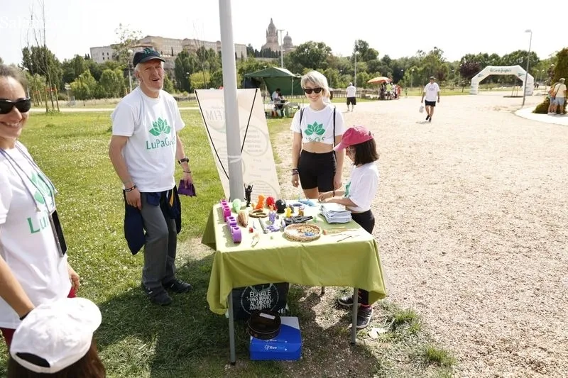 Foto 11 - Buen ambiente en la II Marcha Solidaria de la Fundaci&oacute;n AFIM