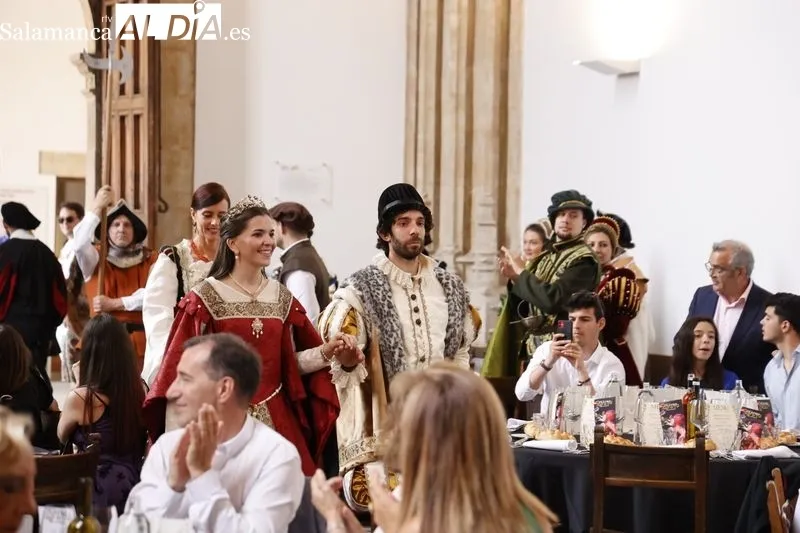 Foto 27 - 120 comensales disfrutan de la simulaci&oacute;n del banquete de bodas de Felipe II y Mar&iacute;a Manuela de Portugal
