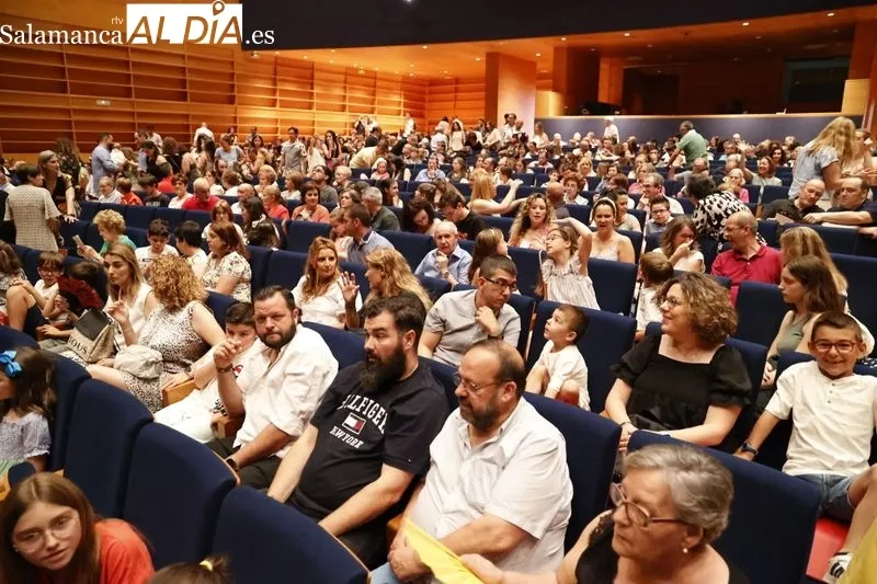 Foto 4 - El CAEM acoge un musical escolar con el acompa&ntilde;amiento de la Joven Orquesta Sinf&oacute;nica de Castilla y Le&oacute;n