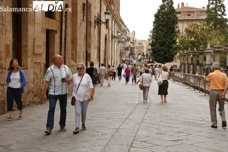 Foto 6 - Gran ambiente en el centro de la ciudad en un domingo muy tur&iacute;stico