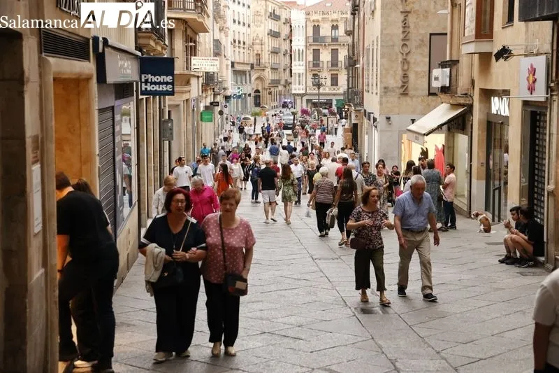 Foto 30 - Gran ambiente en el centro de la ciudad en un domingo muy tur&iacute;stico