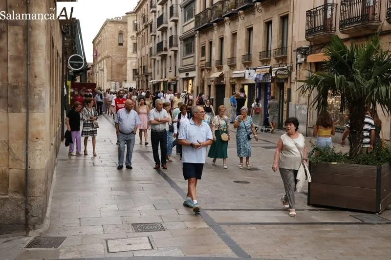 Foto 45 - Gran ambiente en el centro de la ciudad en un domingo muy tur&iacute;stico