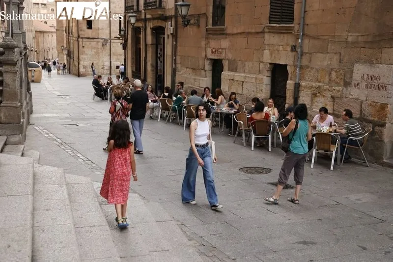Foto 48 - Gran ambiente en el centro de la ciudad en un domingo muy tur&iacute;stico