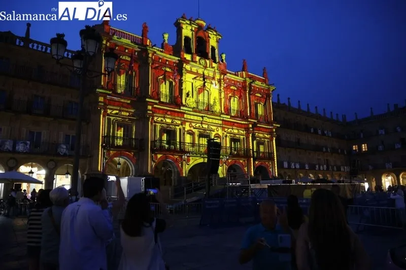 Foto 12 - La Plaza Mayor pone el colof&oacute;n al FACYL 2023 con Videomapping