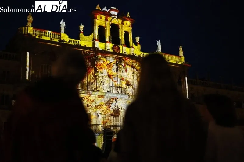 Foto 38 - La Plaza Mayor pone el colof&oacute;n al FACYL 2023 con Videomapping