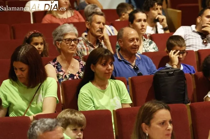 Foto 9 - La Asociaci&oacute;n Huerta Otea celebra su 'D&iacute;a del vecino'