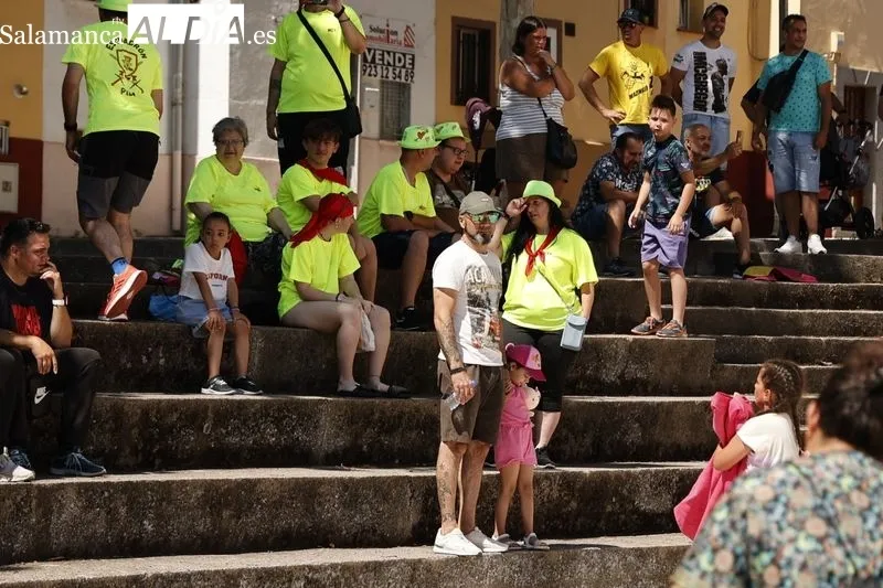 Foto 8 - Encierro infantil para comenzar el s&aacute;bado festivo en Pizarrales