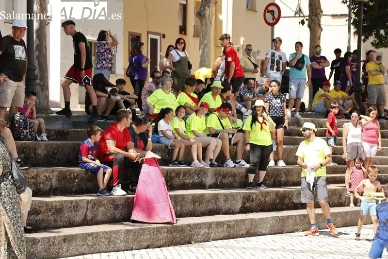Foto 17 - Encierro infantil para comenzar el s&aacute;bado festivo en Pizarrales