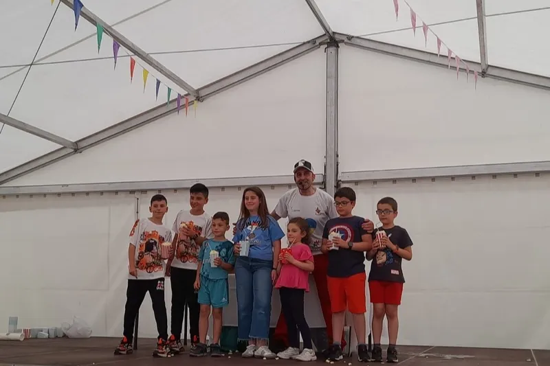 Teo Marcos ofrecía un taller de coctelería en El Campo de Peñaranda