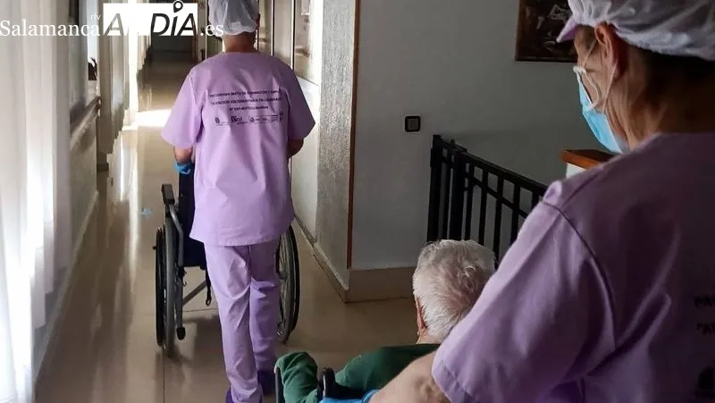 Las alumnas han trabajado con los internos de las dos residencias de Lumbrales