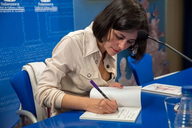 Foto 2 - Celia Corral y Alicia Ca&ntilde;as, por amor al arte