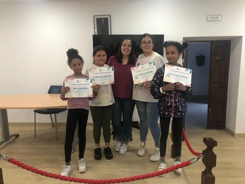 Participantes en el curso formativo de nuevas tecnologías impartido en Bañobárez  